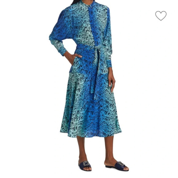 STELLA MCCARTNEY Belted Wavy Words Shirt Dress “KEEP ON SMILING” 100% Silk $1950 - Picture 1 of 9